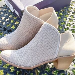 Zee Alexis beige/grey booties
